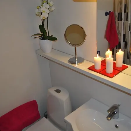 Two-bedroom Oerkrogvejen 08 شقة